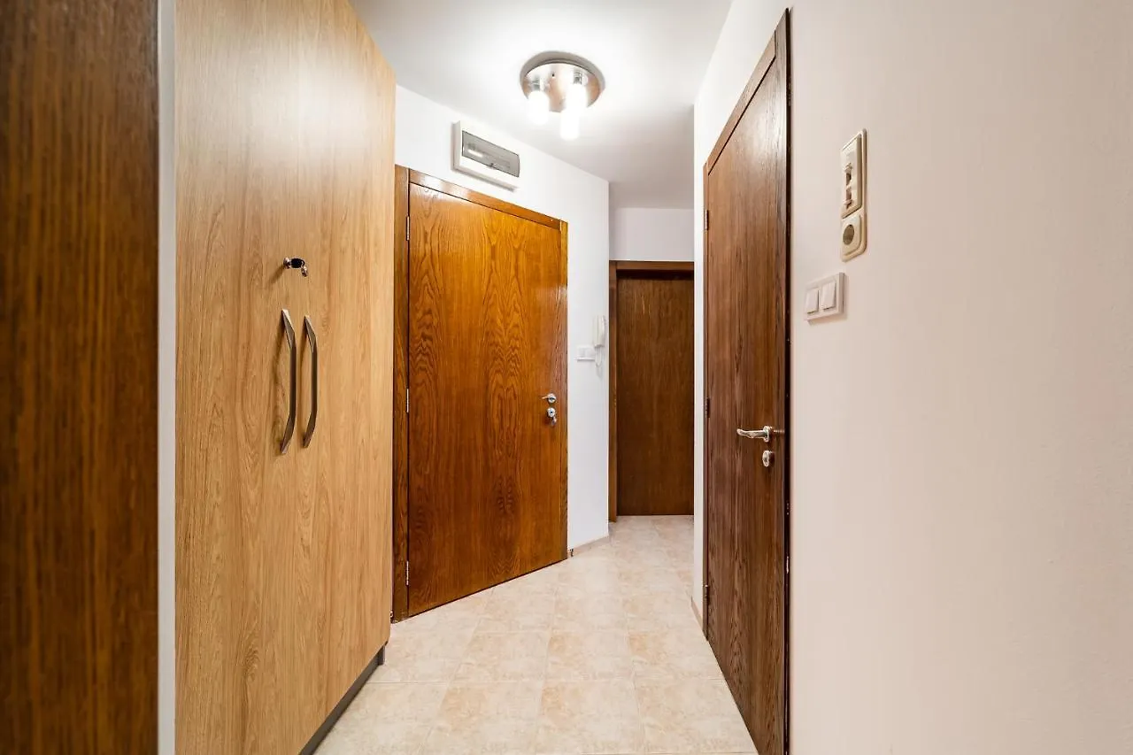 Cozy Stay 2Bdrm Central Apartment Varna